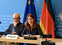 Dr. Anne Christmann, Bild: BMWK/Andreas Mertens 