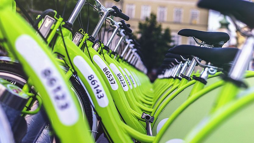 Mobilität neu denken: der Einsatz des Fahrrads in Städten und Ballungsgebieten