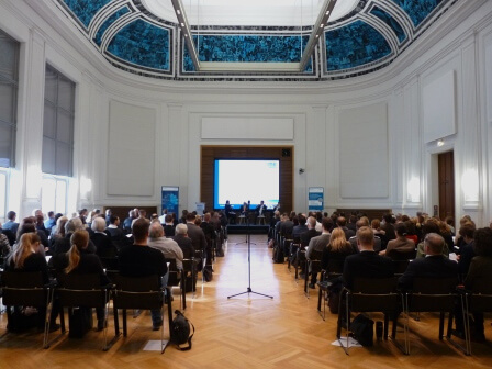 Tag der öffentlichen Auftraggeber TdöA Podiumsdiskussion